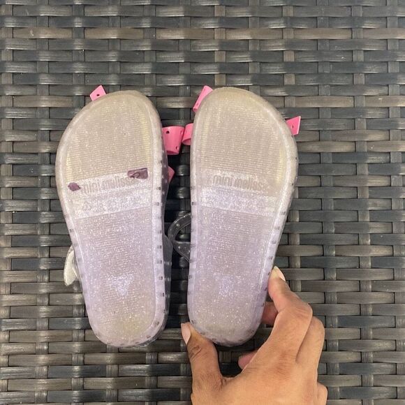 Mini Melissa’s kid size 10 - Picture 5 of 5